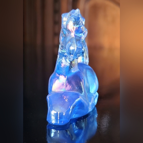 Vntg Boyd Irredescent Glass Little Lucky the Unicorn 🦄 - Picture 5 of 12